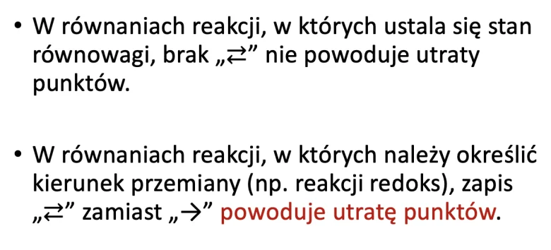 Zasady oceniania użycia strzałki w dwie strony podczas zapisu reakcji